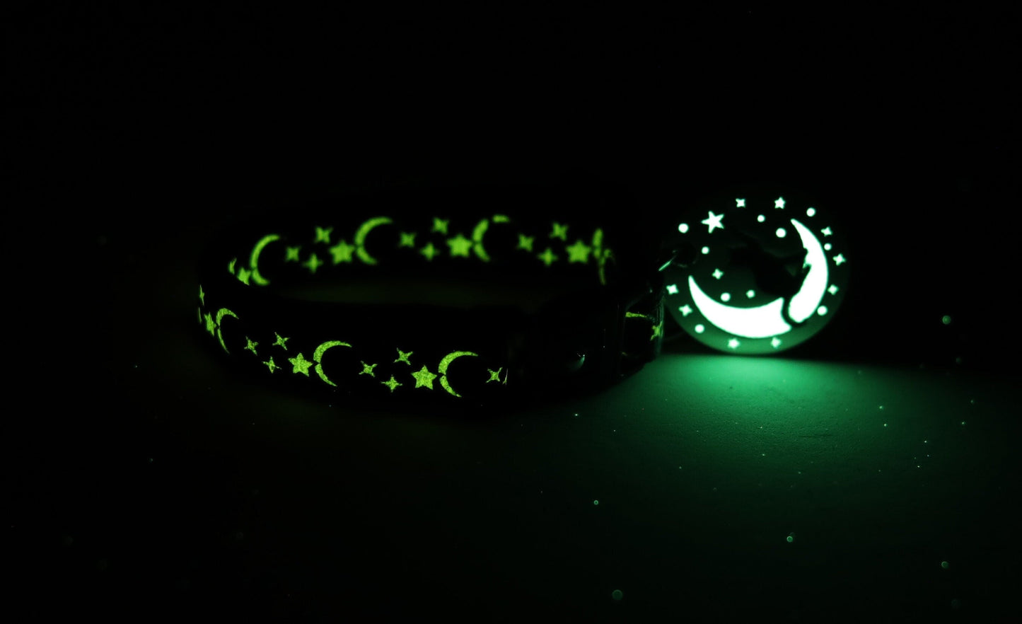 Gold Moons and Stars on Coral Pink Cat Collar-2